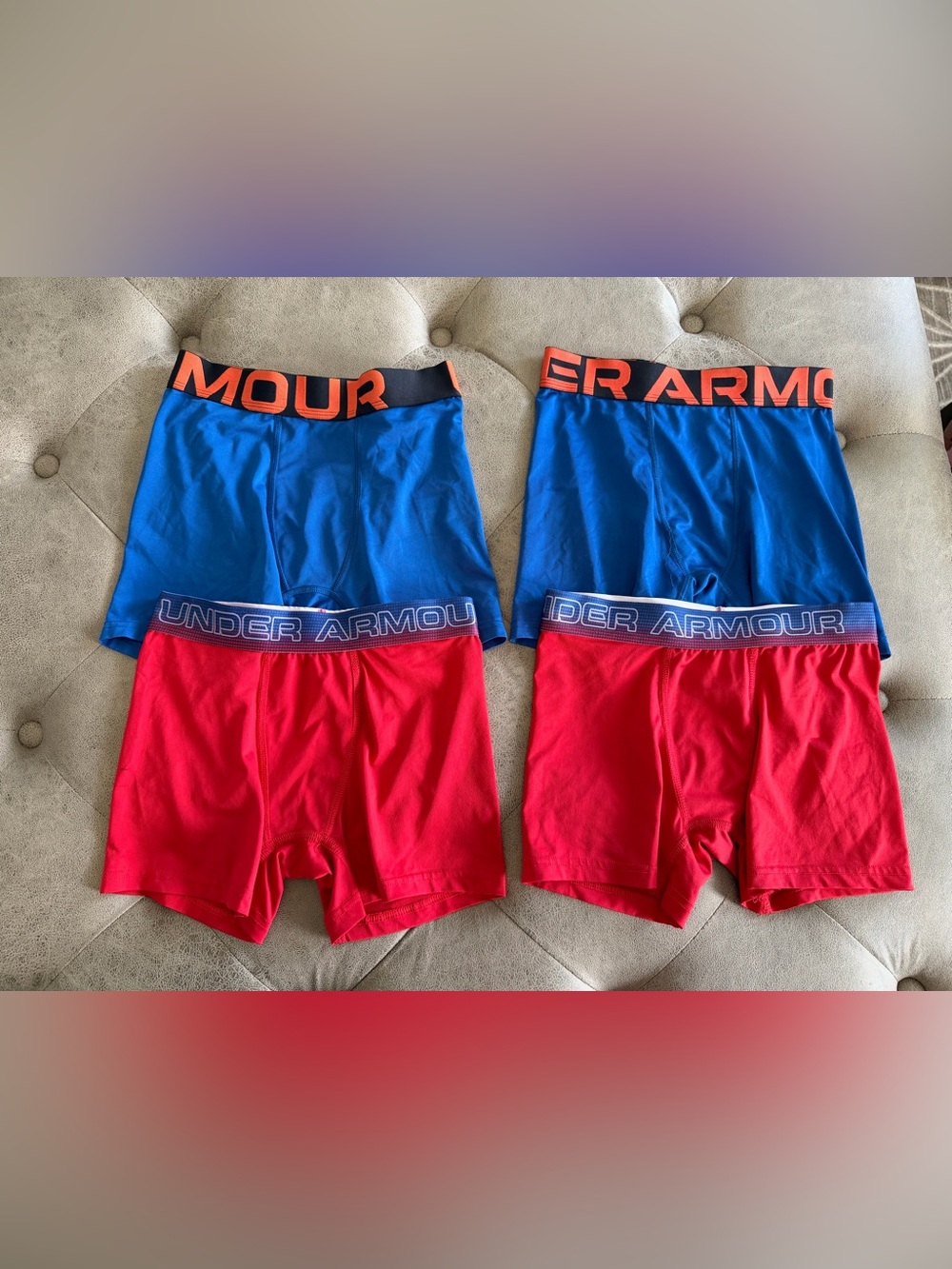 Lot of 4 Under Armour boys Performance Boxer Briefs - Blue & Red size M